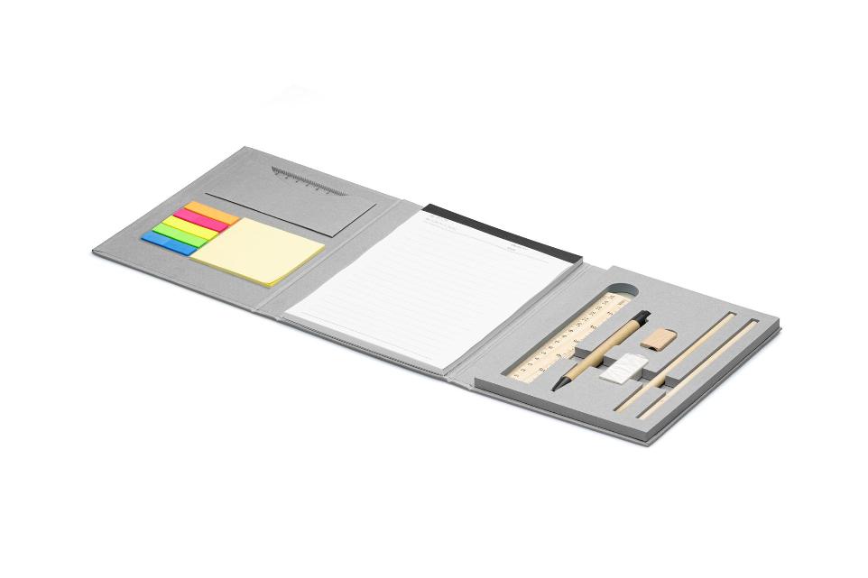 Brandcharger20Evobook20front20opened.jpg